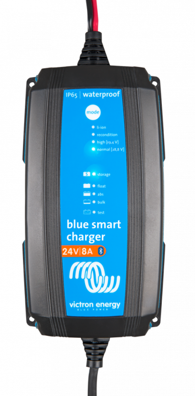 1459858805_upload_documents_1550_1000-Blue-Smart-Charger-24V-8A_top